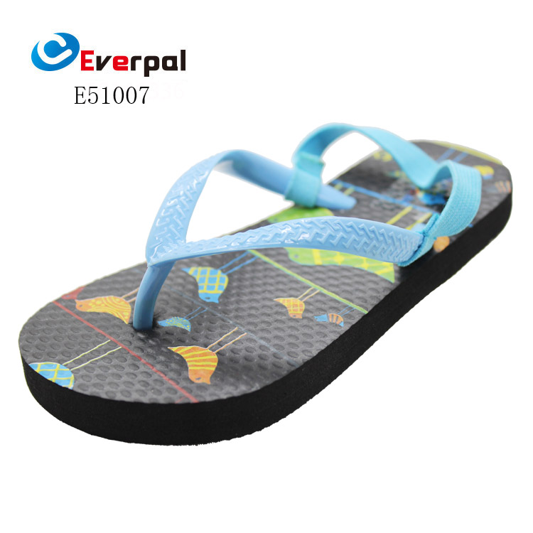 ການພິຈາລະນາທີ່ສໍາຄັນຂອງ flip flops ຂອງເດັກນ້ອຍ