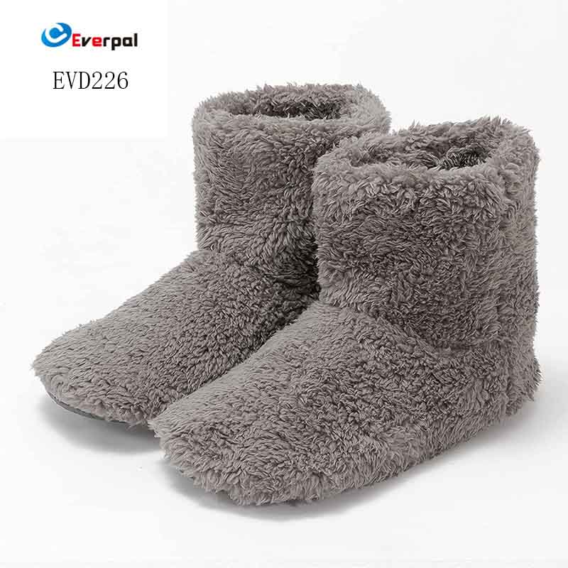 ເປັນຫຍັງເກີບແຕະ Bootie ສໍາລັບແມ່ຍິງພາຍໃນເຮືອນຈຶ່ງເປັນທາງເລືອກທີ່ຕ້ອງມີສໍາລັບຄວາມສະດວກສະບາຍແລະຮູບແບບຢູ່ເຮືອນ